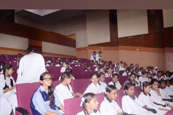 AROHI Organised Lec. Dem. classical music program for students